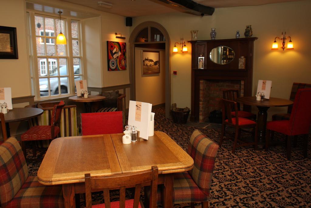 The Bear Hotel By Greene King Inns Hungerford Luaran gambar