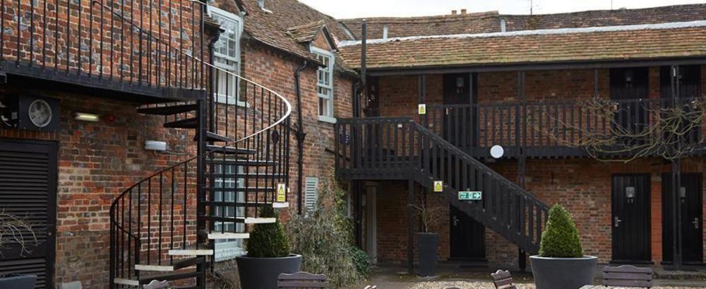 The Bear Hotel By Greene King Inns Hungerford Luaran gambar